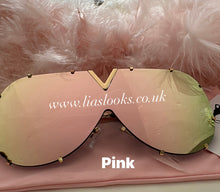 Load image into Gallery viewer, Pink Oversized Sunglasses
