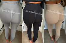 Load image into Gallery viewer, Scrunch Bum Leggings
