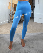 Load image into Gallery viewer, Scrunch Bum Leggings
