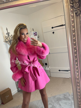 Load image into Gallery viewer, Bubblegum Pink Wool &amp; Cashmere Coat
