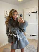 Load image into Gallery viewer, Silver Grey Wool &amp; Cashmere Coat
