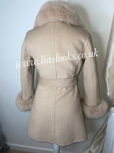 Load image into Gallery viewer, Sandy Beige Wool &amp; Cashmere Coat
