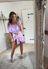 Load image into Gallery viewer, Frilly Ruffle Lilac Sarong
